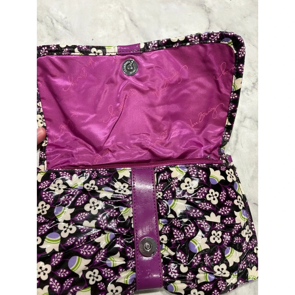 Vera Bradley Frill Concert Clutch/Crossbody/Wrist Bag PURPLE PLUM PETALS Pattern
